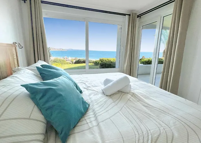 Puerto Velero Primera Linea Primer Piso Con Jardin, Piscina Y Playa! 7Pax
