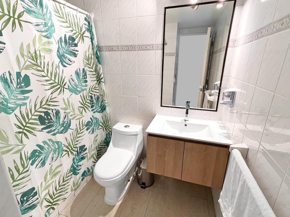 Primera Linea Primer Piso Con Jardin, Piscina Y Playa! 7pax Apartment